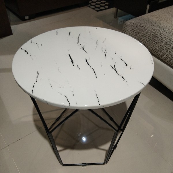 Scholar End Table