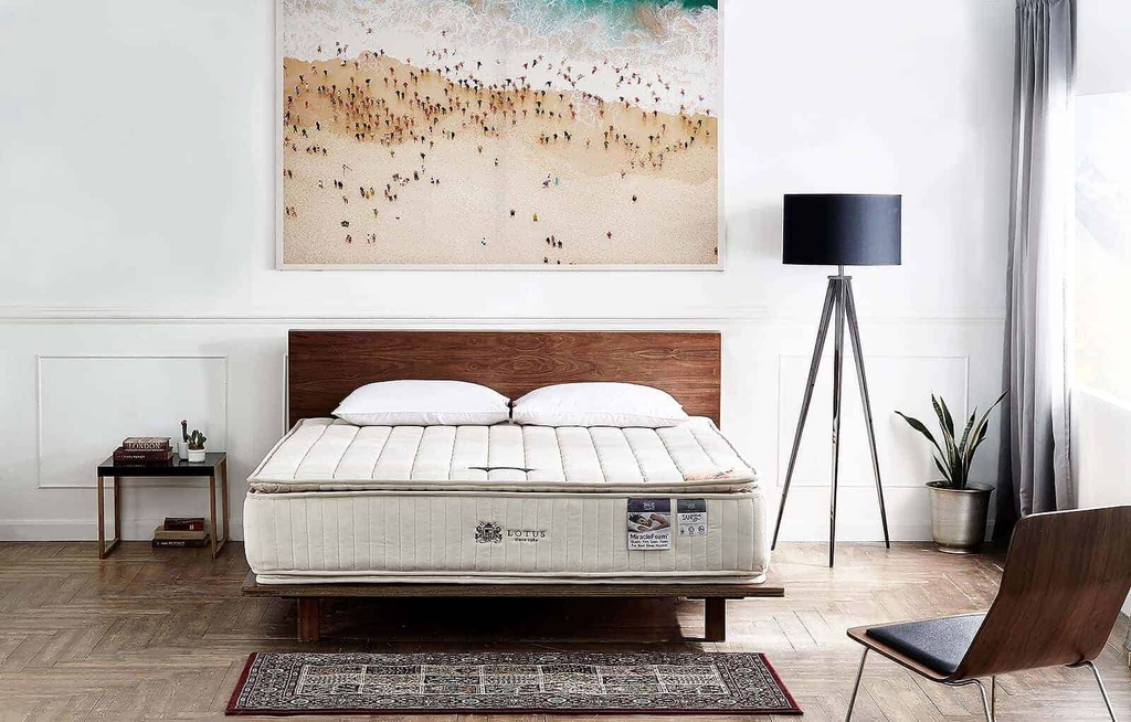 Lotus - Lawarance Gold 5ft × 6.5ft - Foam Spring Mattress - Medium Firm - 14&quot;