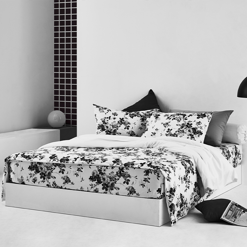 Lotus Black &amp; White - KS Fitted Bedsheet Set-5pcs - LI-BW-03W
